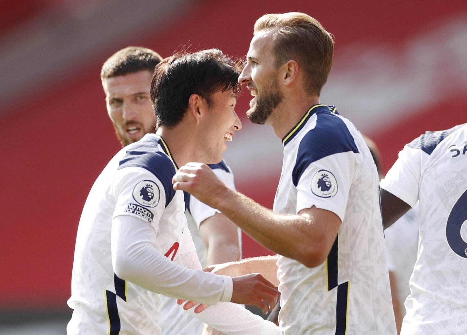 欧洲国家足球联赛：丹麦2比0击退奥地利