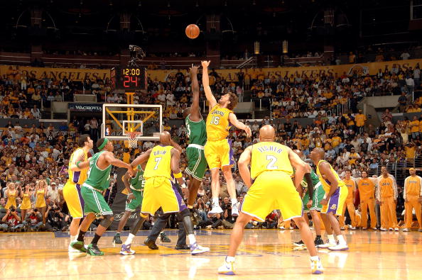 波兰主帅：希望面对荷兰能有更多控球；已证明能与他们抗衡